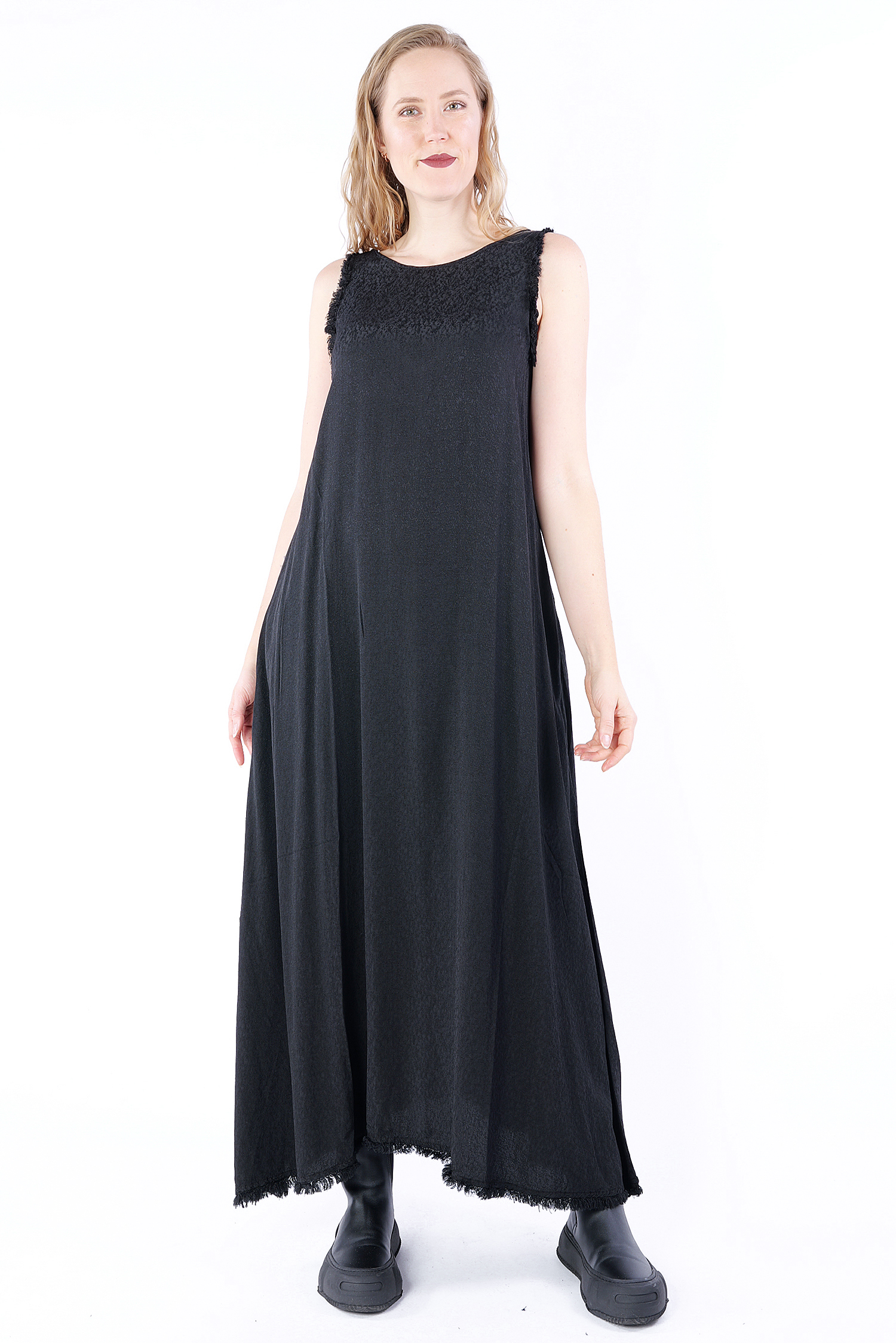 Long dress - Black - V25.1922