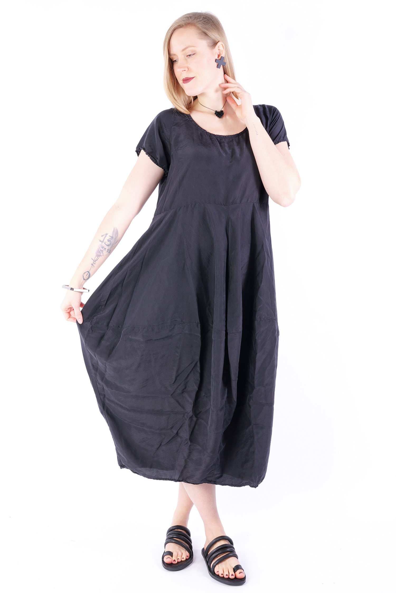 Silk dress - black - Myrteglatt