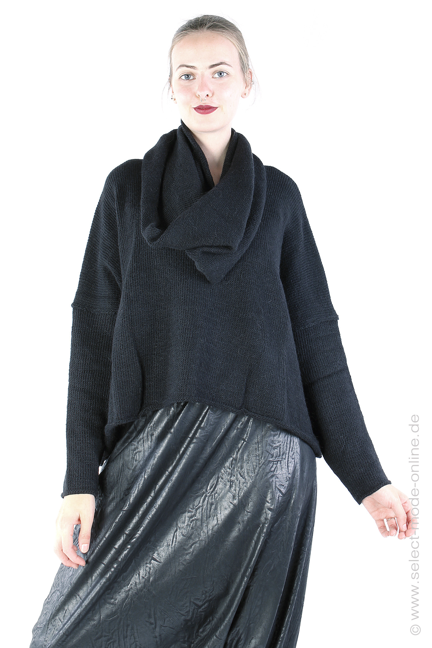 Knit pullover with loop - Black - BRIST