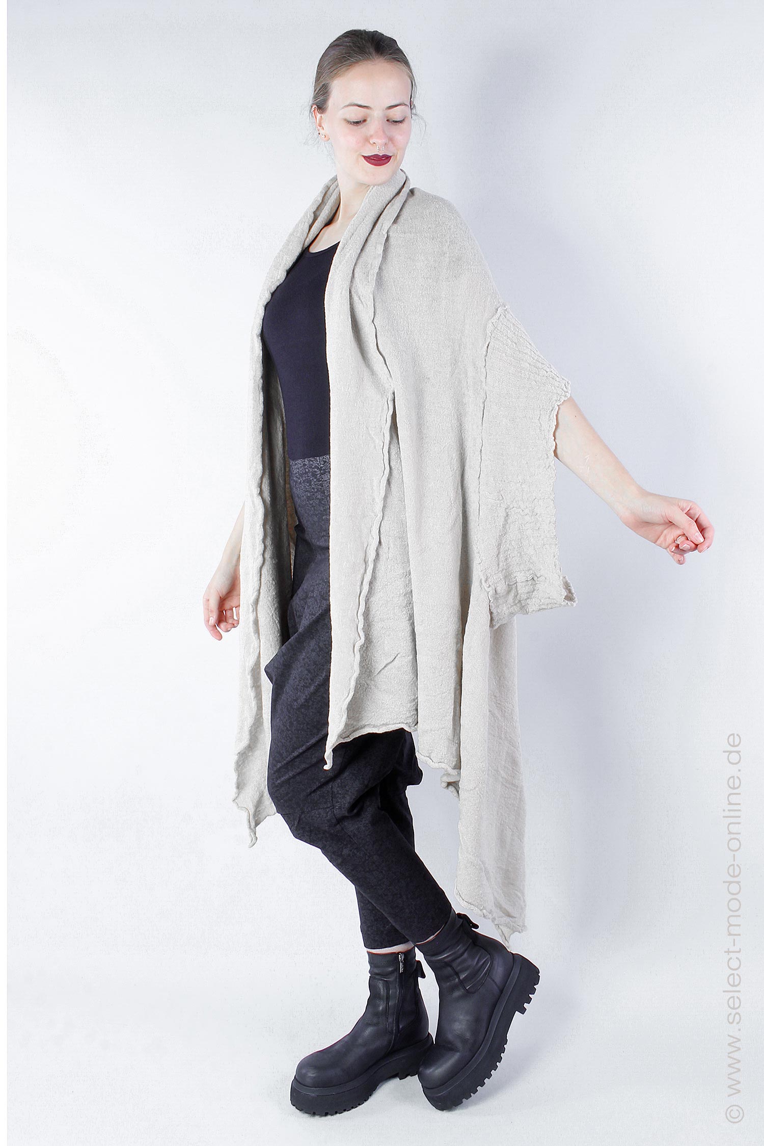 Schurwolle Weste / Poncho - Eraser - 2242687710