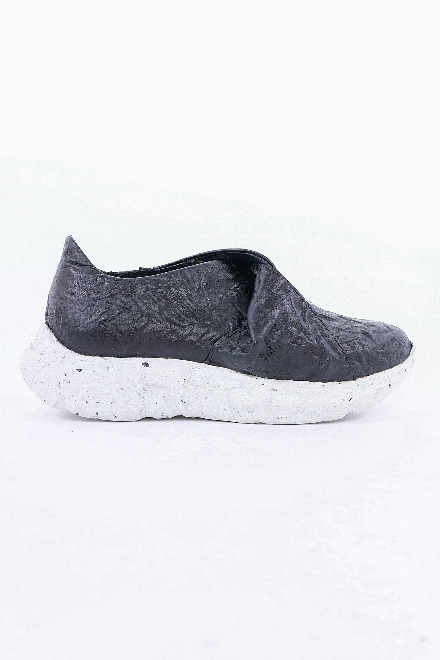 Leather sneaker - black - Maks