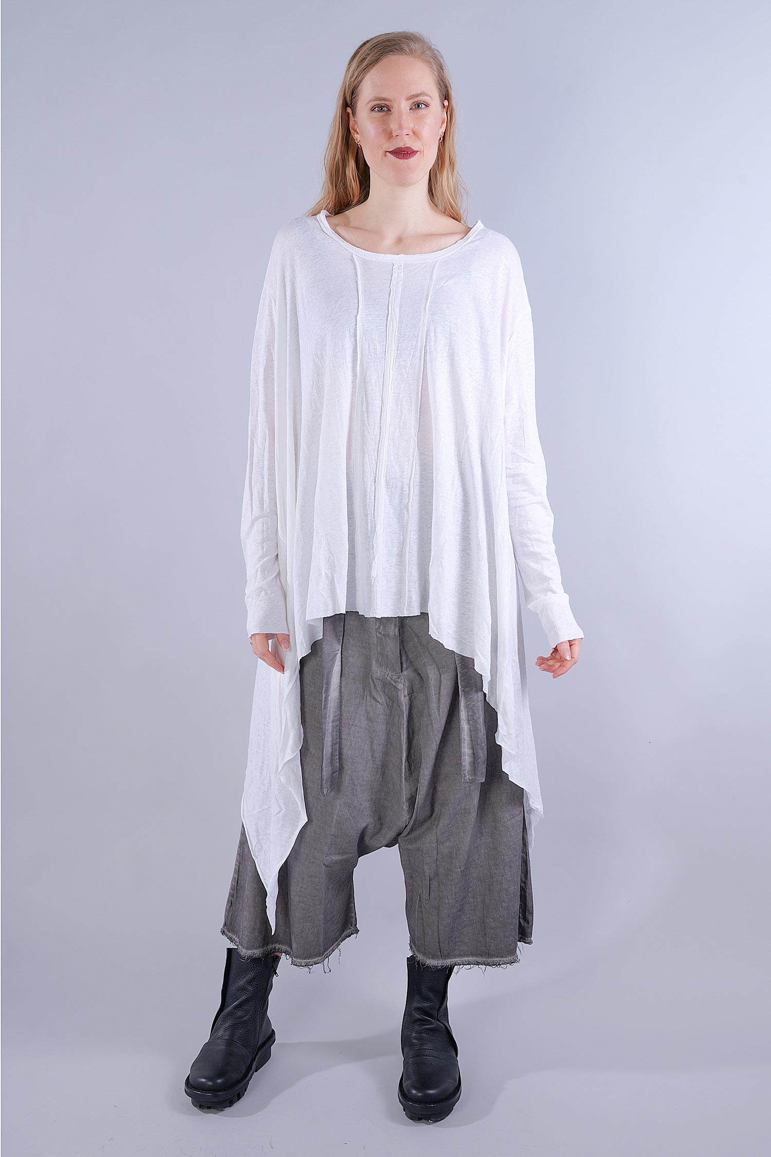 Asymmetrical Pullover - Cream - Spooka