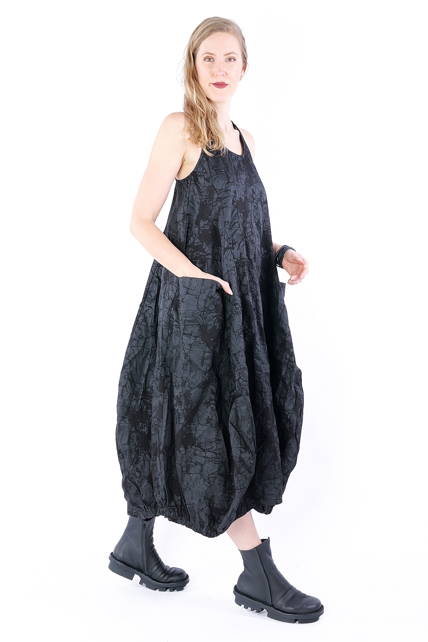 Coated dress - black - Bounca