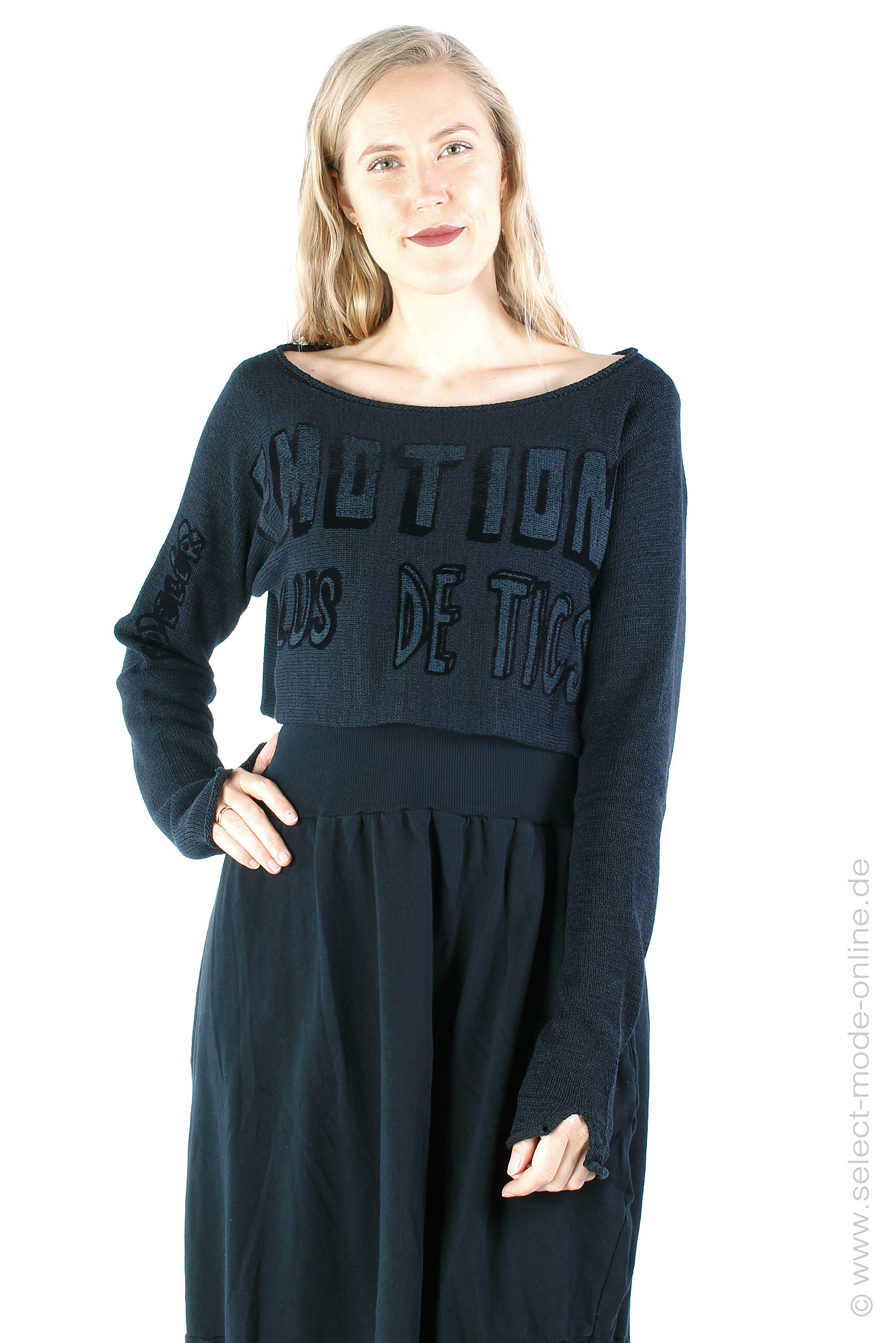 Short knit pullover - Black Print - 2243720706