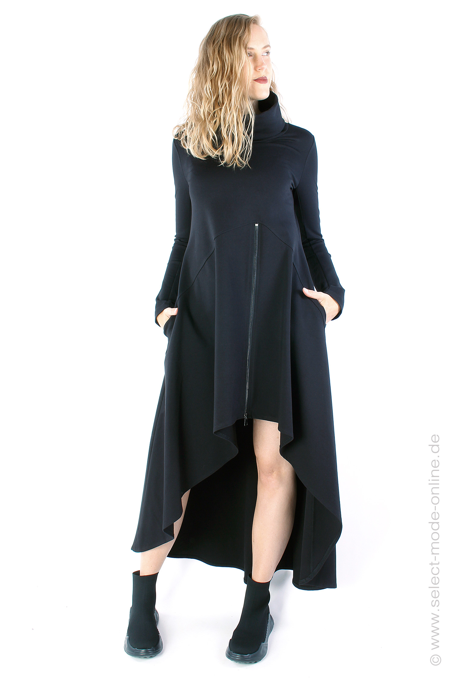 Glockiges Kleid - Schwarz - LW932