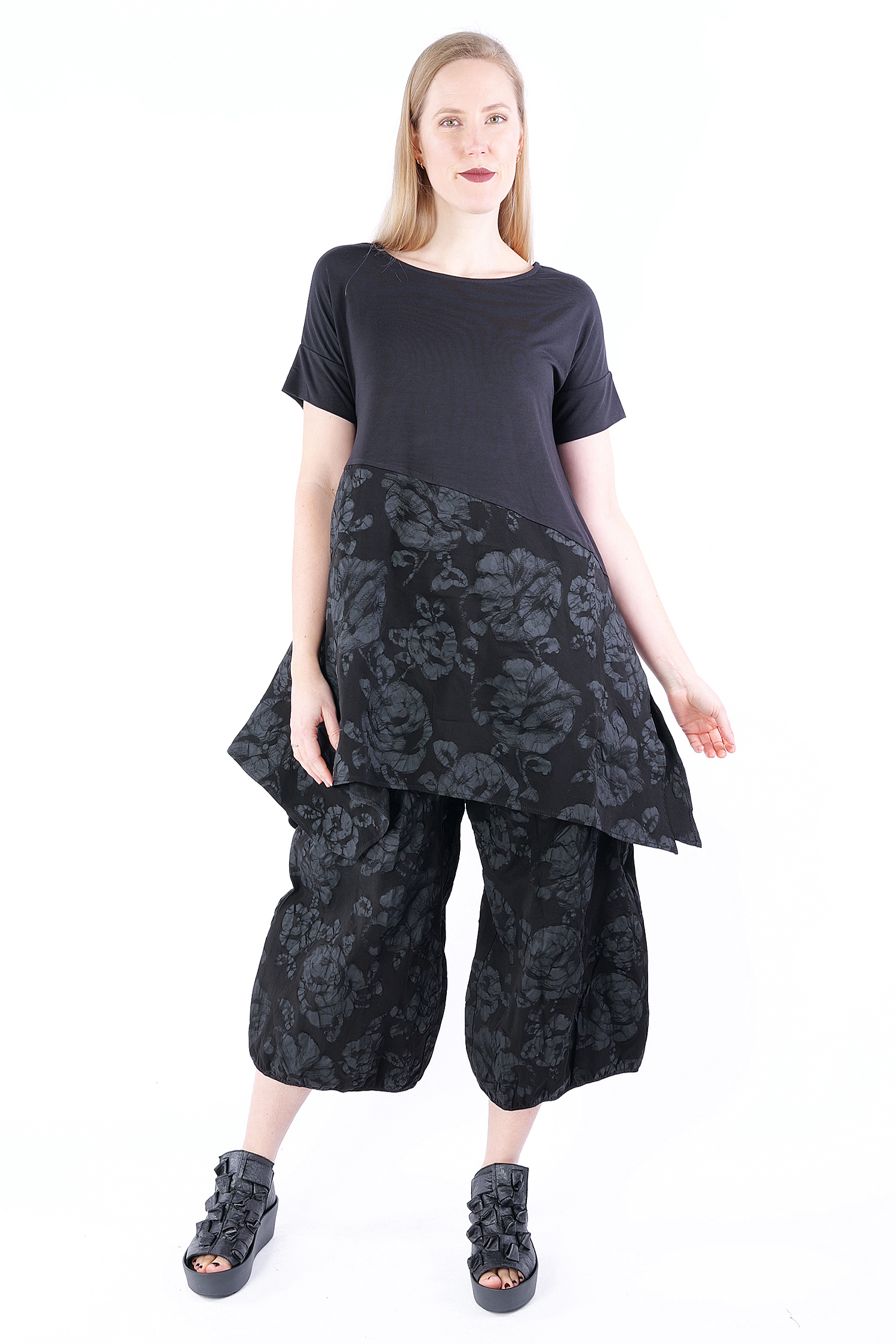 Oversize T-shirt - black - S25-23