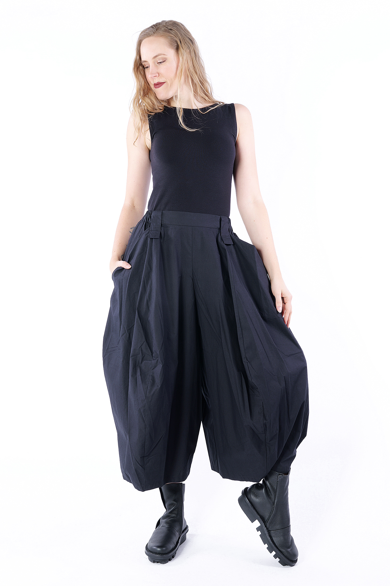 Wide tulip pants - black - 251440