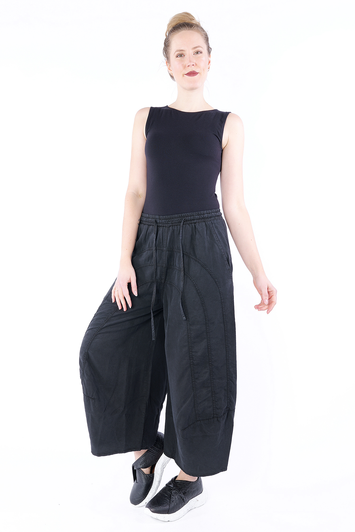 Tulip pants - 1253200103 - black