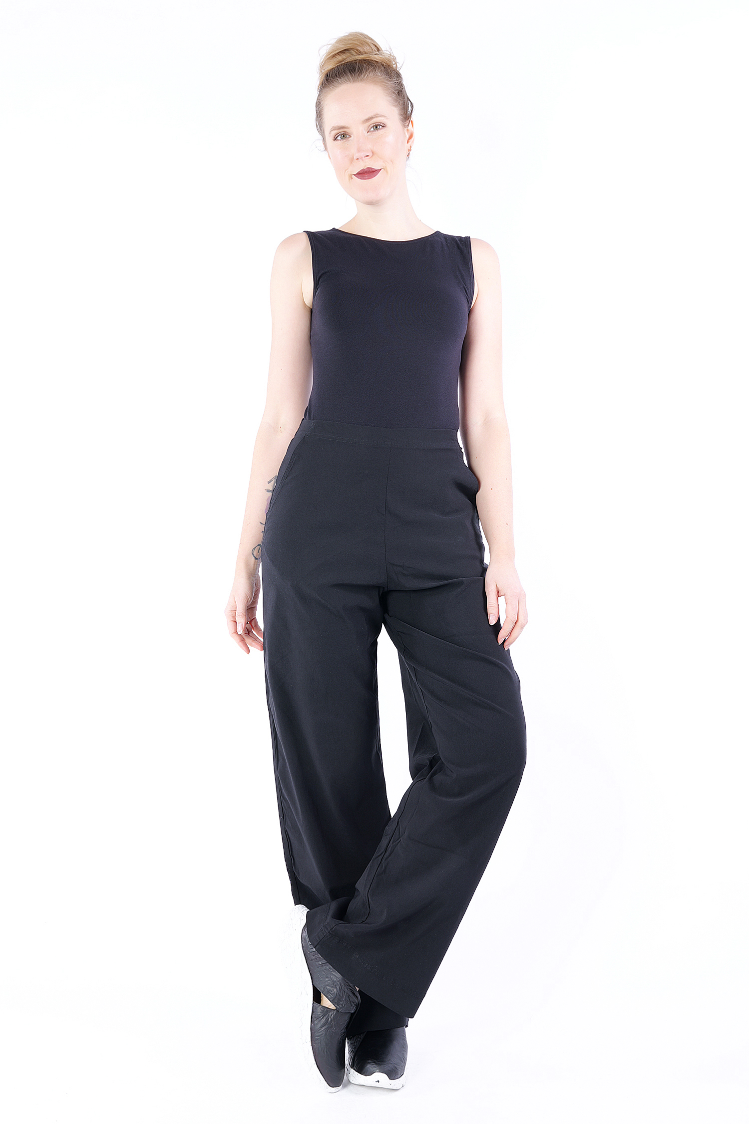 Long, wide stretch pants - 1253440173 - black