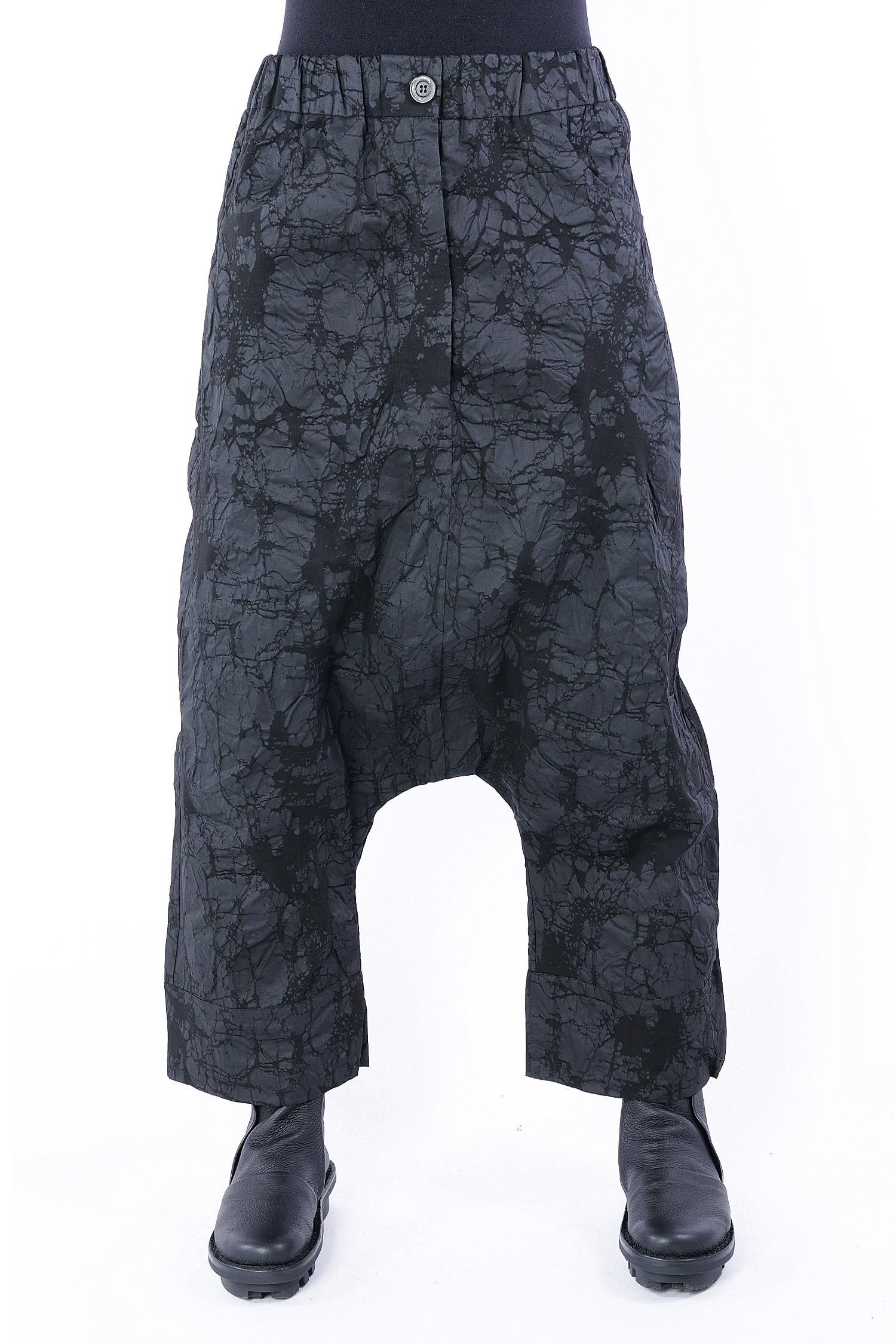 Coated pants - black - Ronne