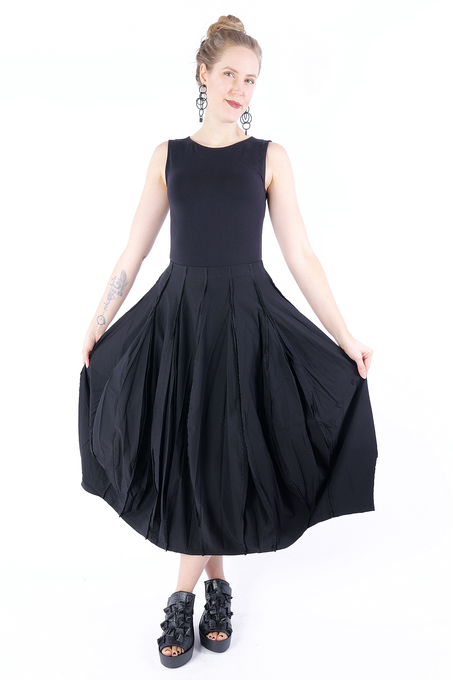 Voluminous stretch skirt - 1253220316 - black