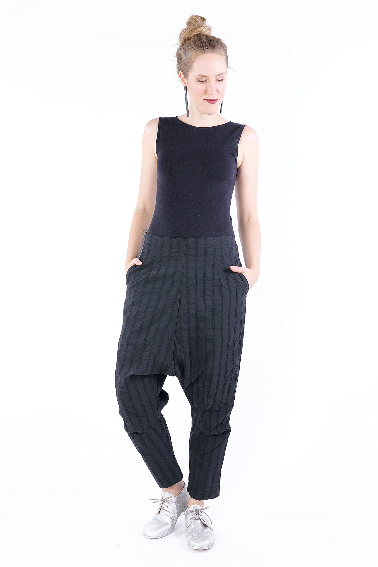 Striped stretch pants - 1253310106 - black