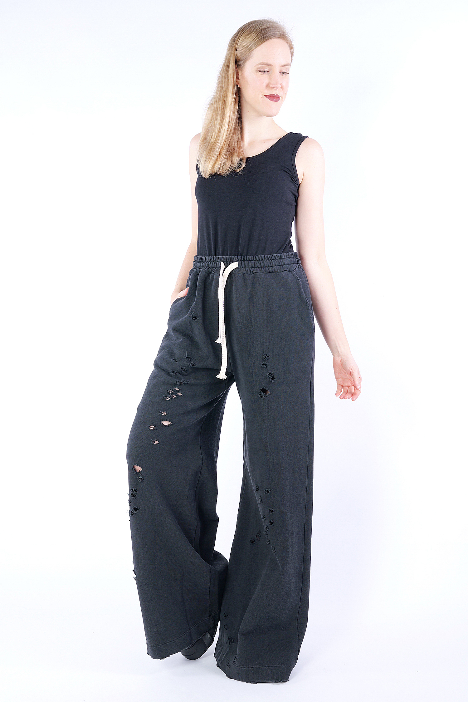 Long pants with cut outs - black - FP110