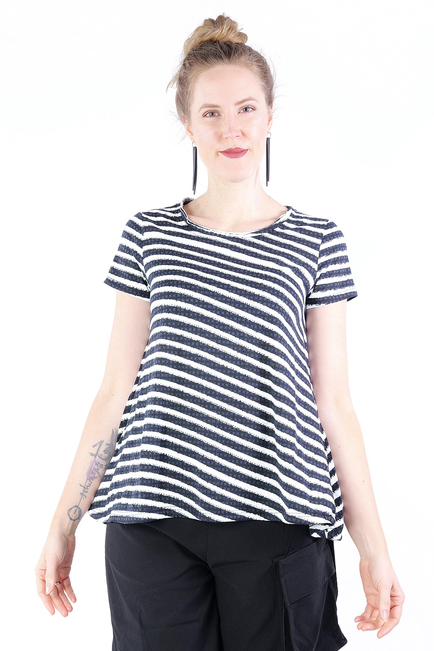 A-Linien T-Shirt - 1253370503 - black print