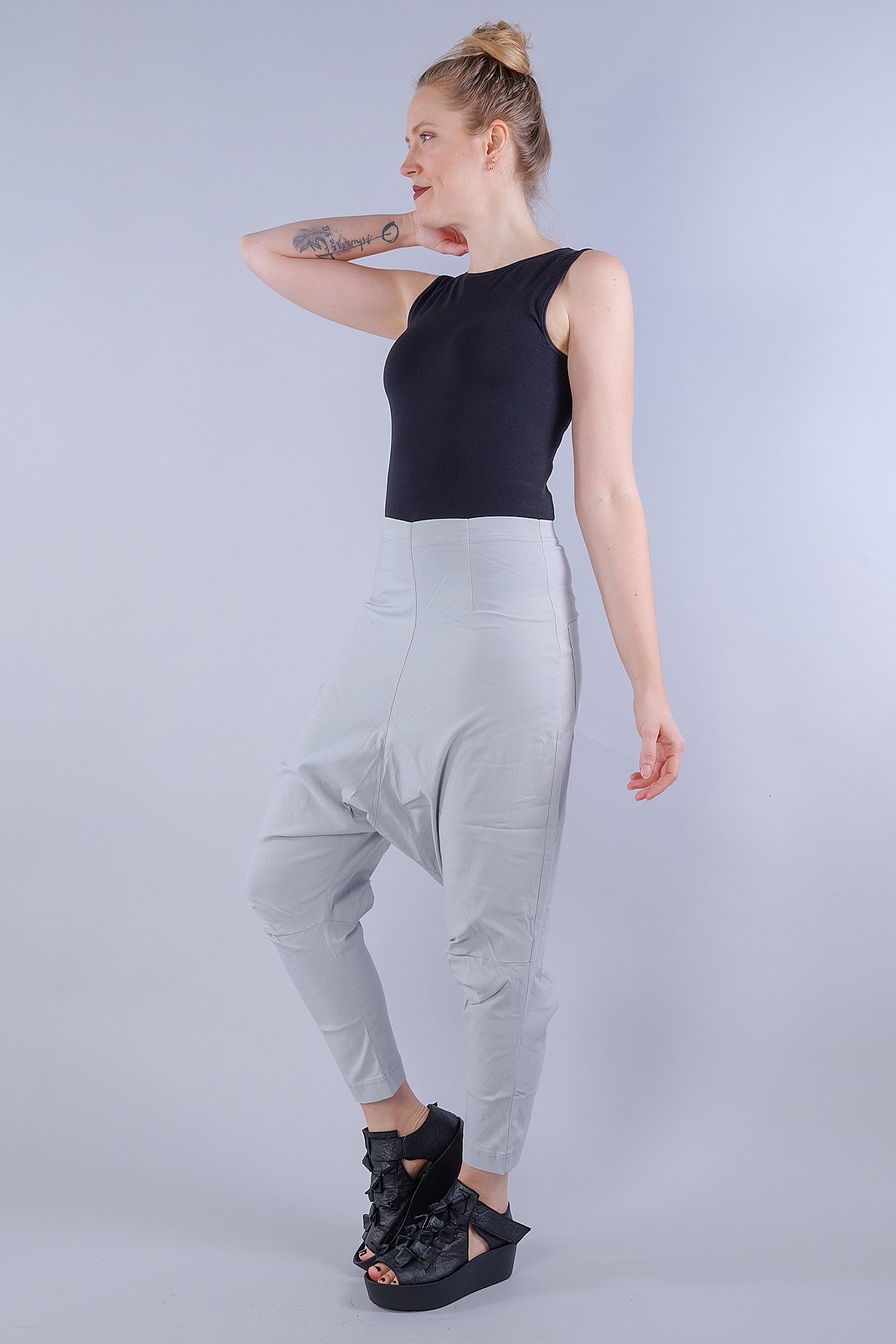 Stretch pants with low crotch - 1253440131 - grey