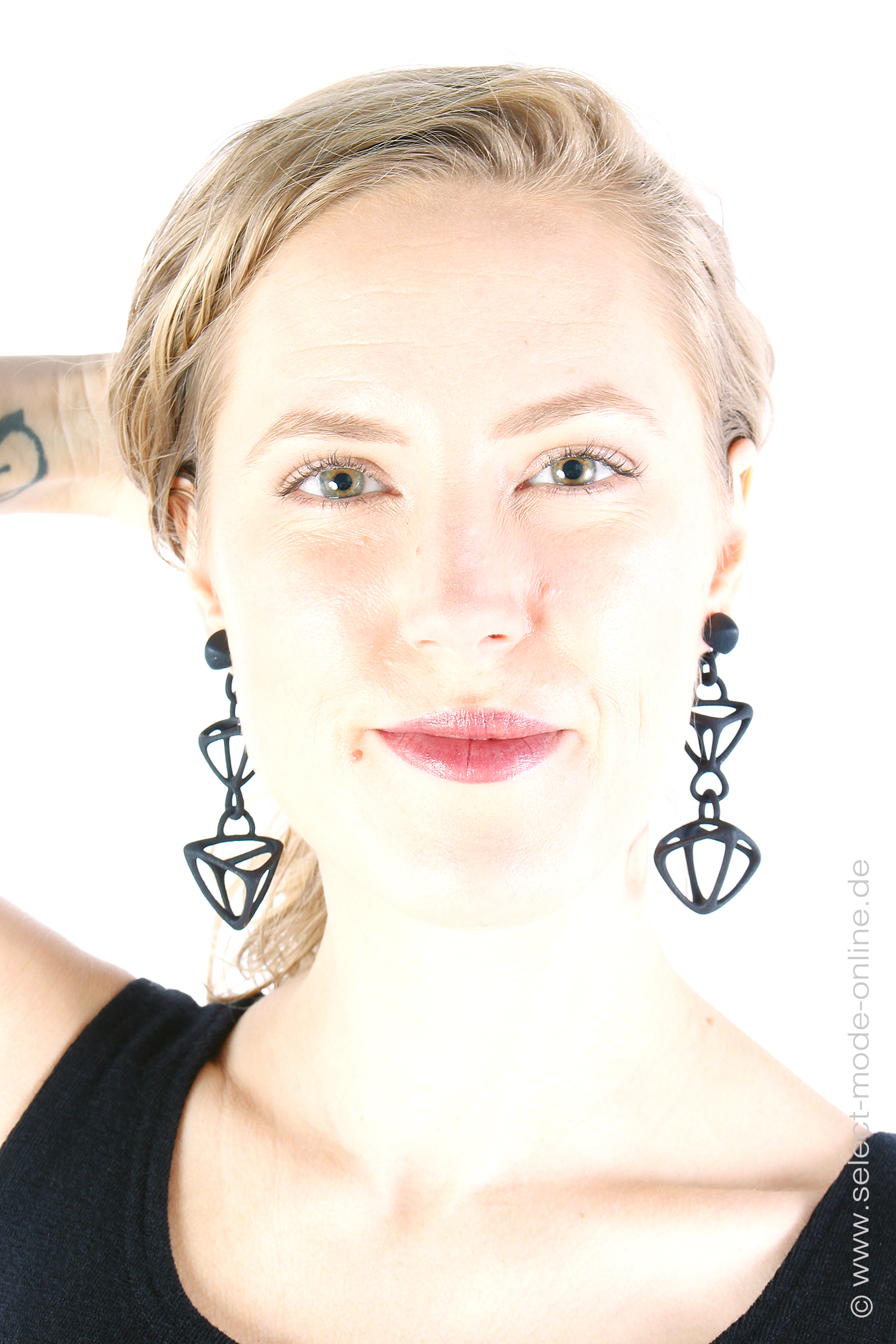 Earrings - Intrigo Big - black