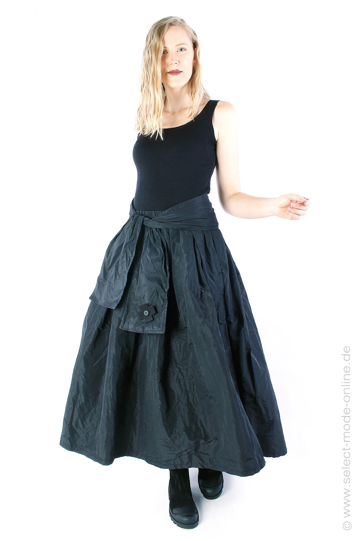 Asymmetrical skirt - Black - 3021