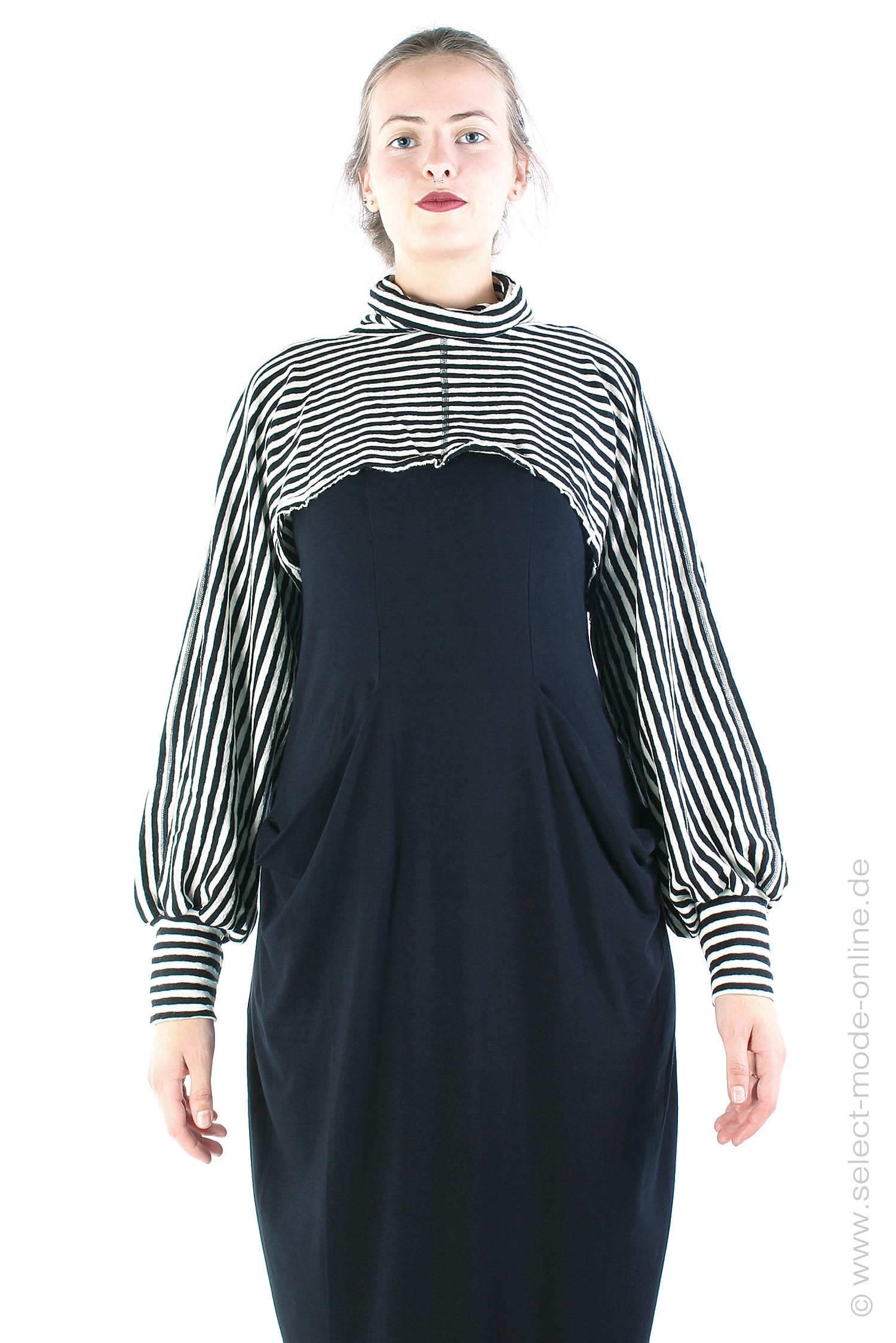 Short Merino pullover - white/black - 1041