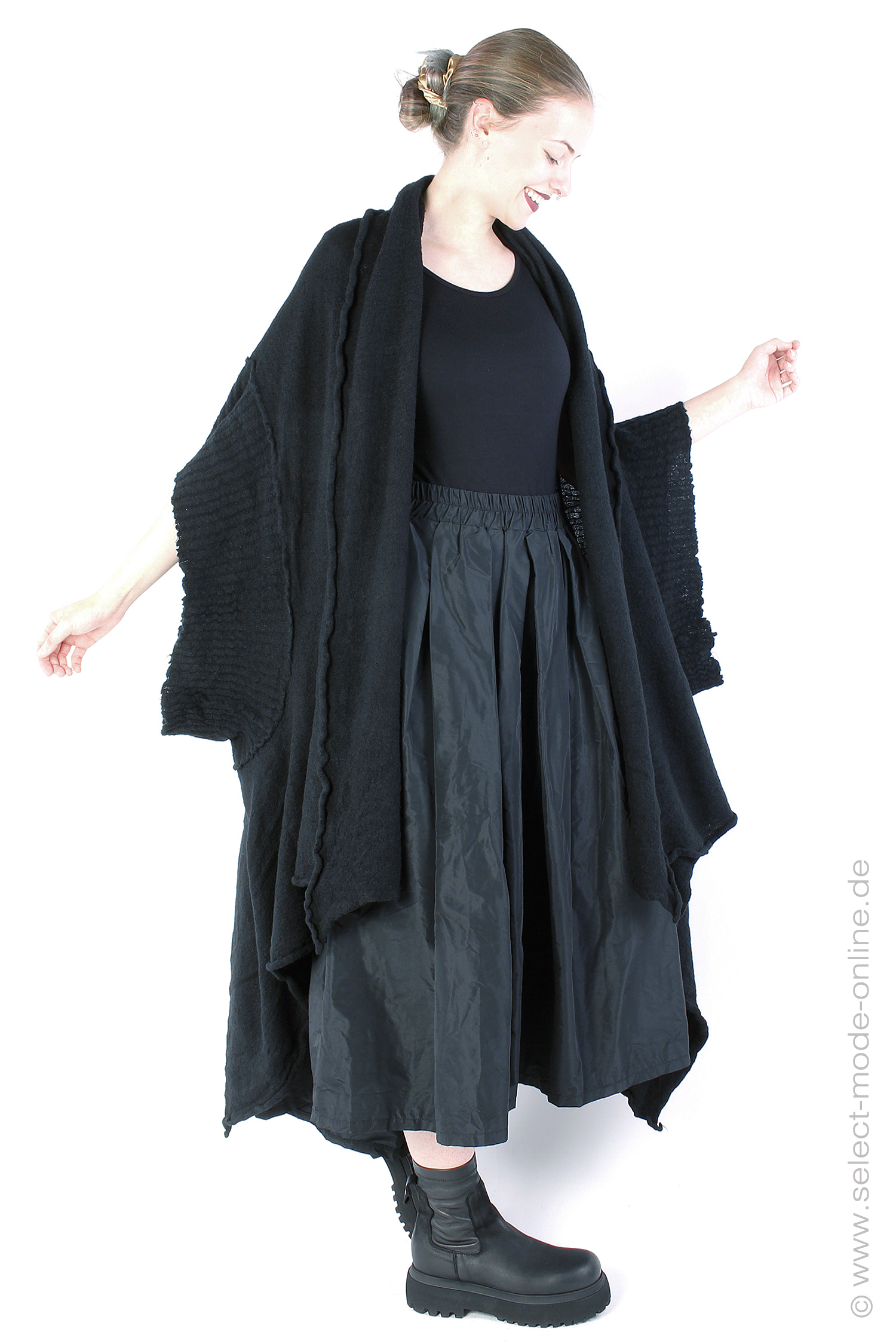 Virgin wool vest / poncho - Black - 2242687710